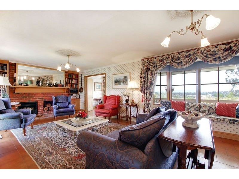 69 Lakeview Drive, Lilydale VIC 3140