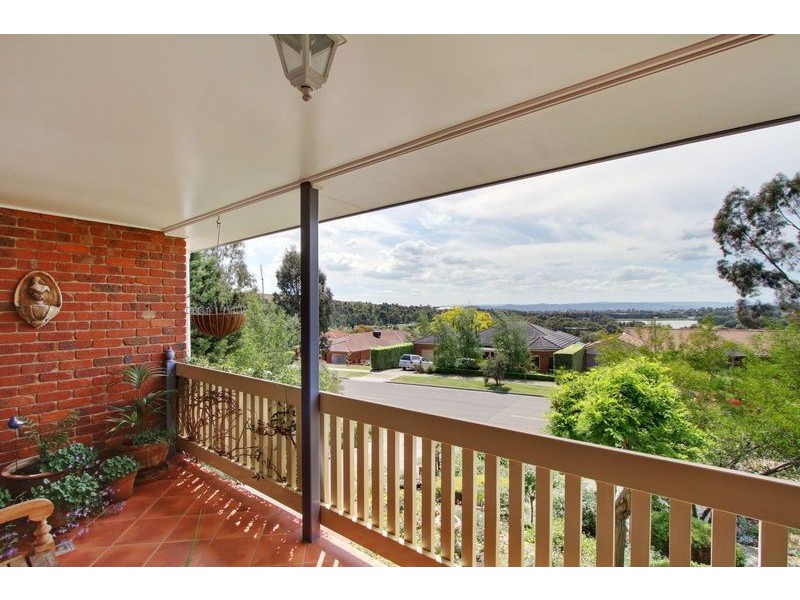 69 Lakeview Drive, Lilydale VIC 3140