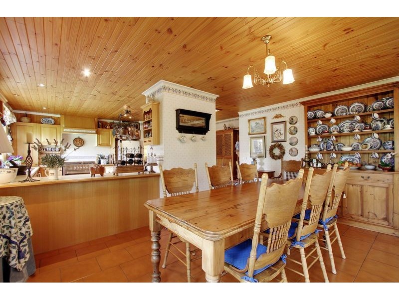 69 Lakeview Drive, Lilydale VIC 3140