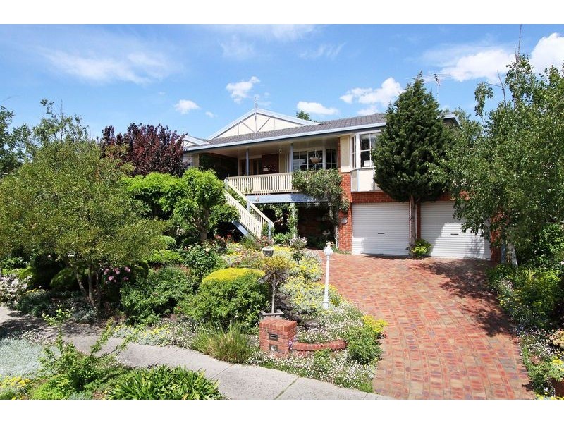 69 Lakeview Drive, Lilydale VIC 3140