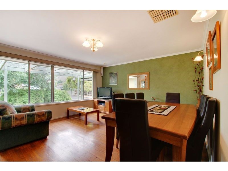 21 Blackburn Road, Mooroolbark VIC 3138