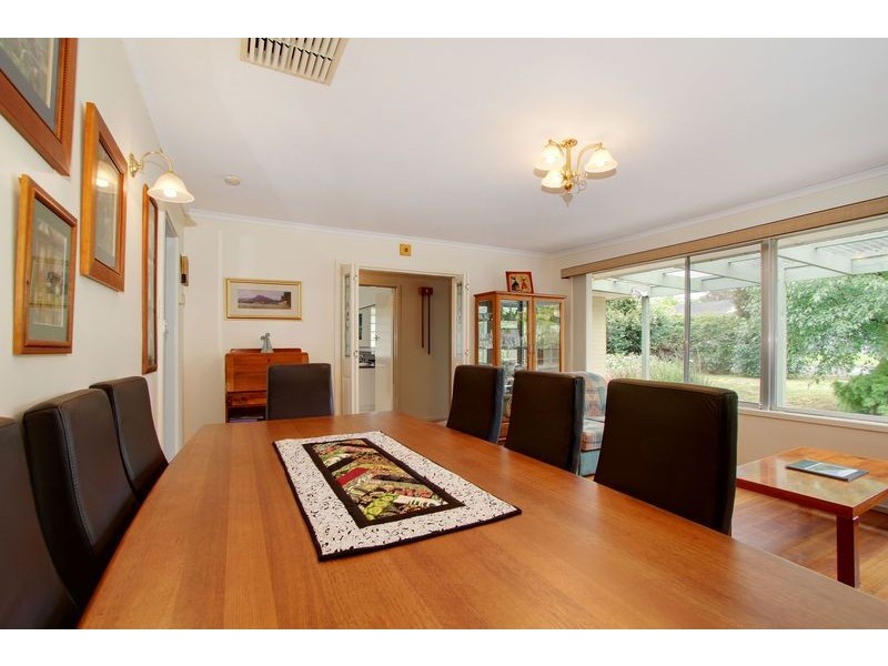 21 Blackburn Road, Mooroolbark VIC 3138