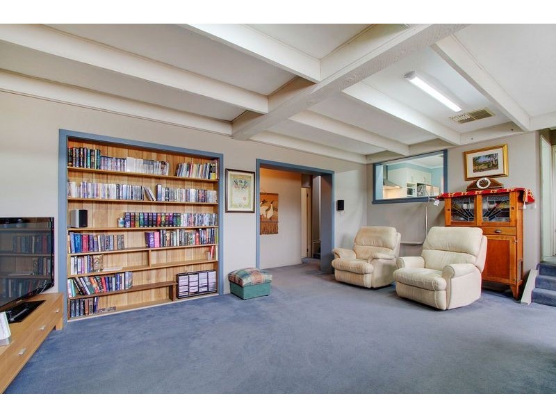21 Blackburn Road, Mooroolbark VIC 3138