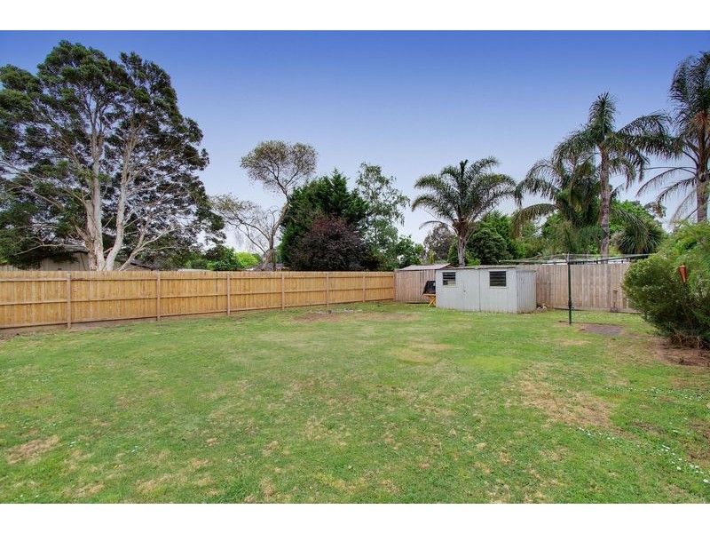 21 Blackburn Road, Mooroolbark VIC 3138