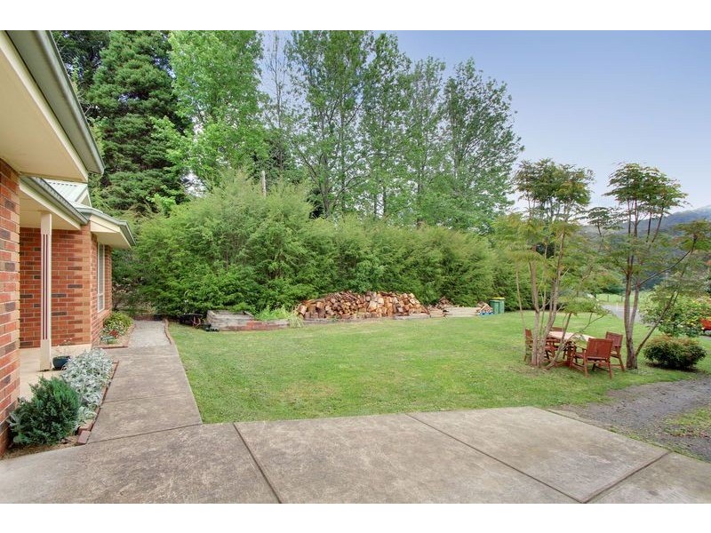 432 Woods Point Road, East Warburton VIC 3799