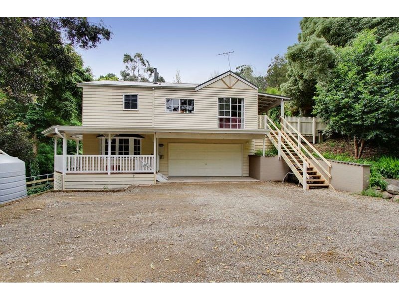 13 Aqueduct Avenue, Mount Evelyn VIC 3796