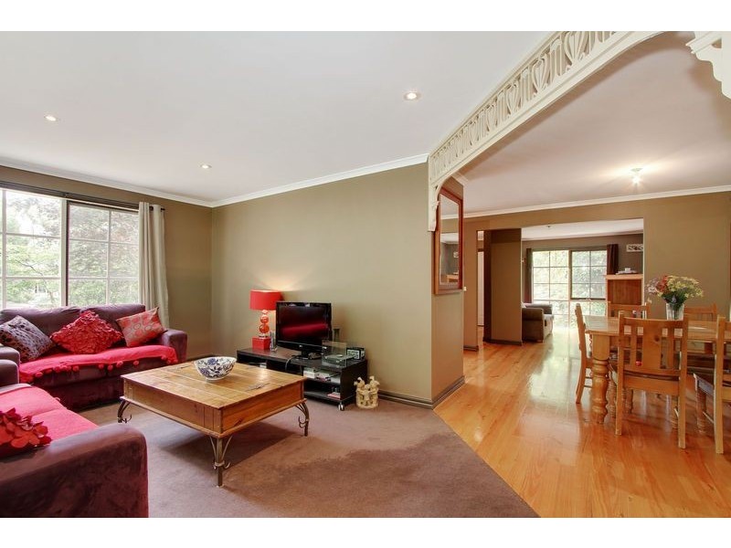 13 Aqueduct Avenue, Mount Evelyn VIC 3796