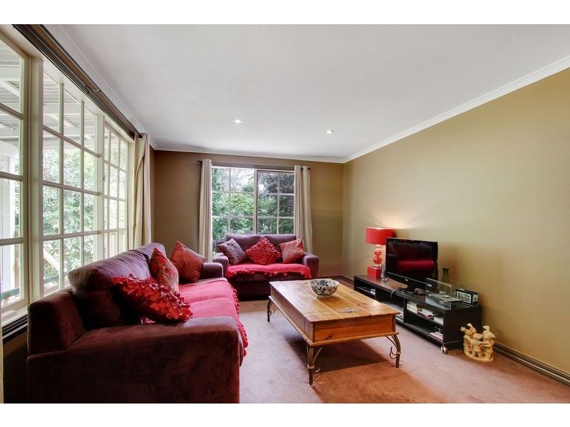 13 Aqueduct Avenue, Mount Evelyn VIC 3796