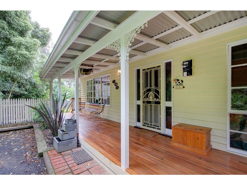 13 Aqueduct Avenue, Mount Evelyn VIC 3796