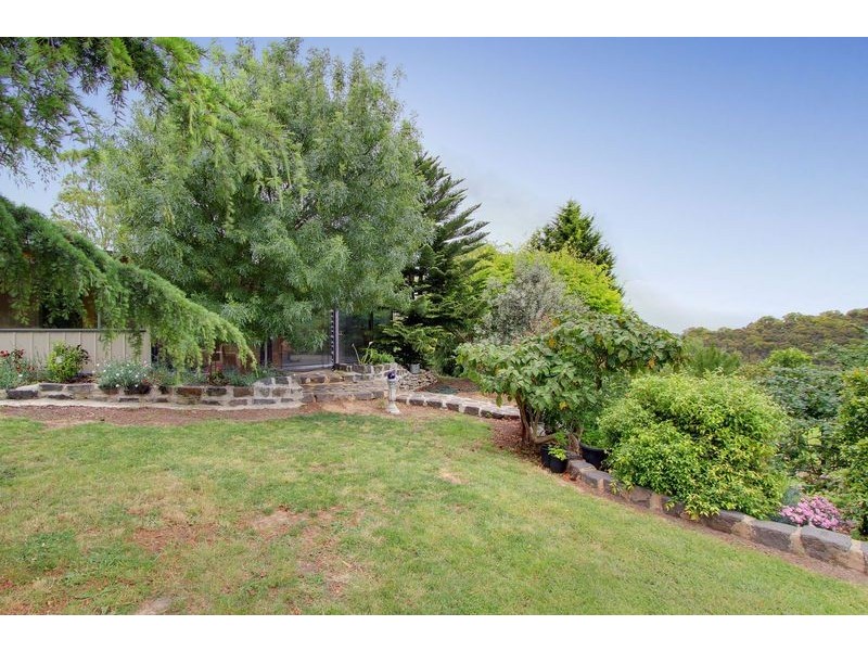 60 The Crest, Yarra Glen VIC 3775