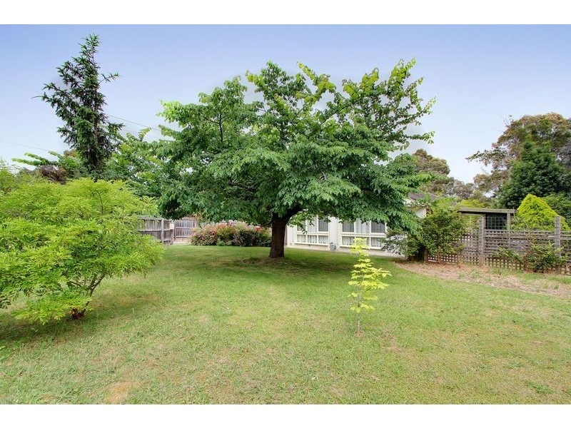 2 Kiama Court, Mooroolbark VIC 3138