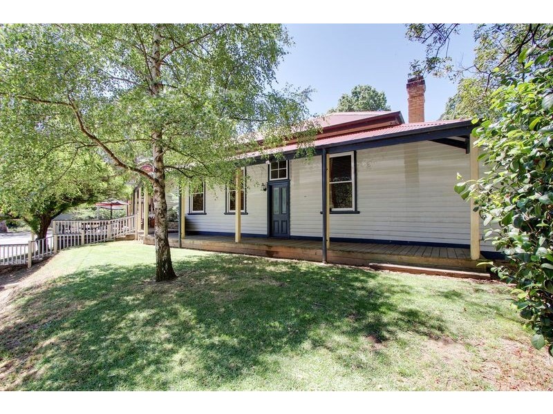 1600 Woods Point Road, Mcmahons Creek VIC 3799
