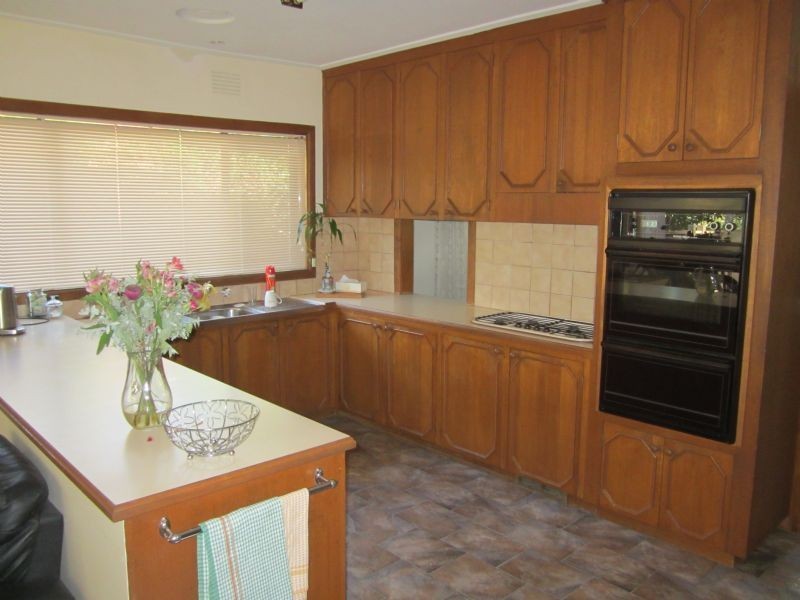 9 Norris Drive, Lilydale VIC 3140