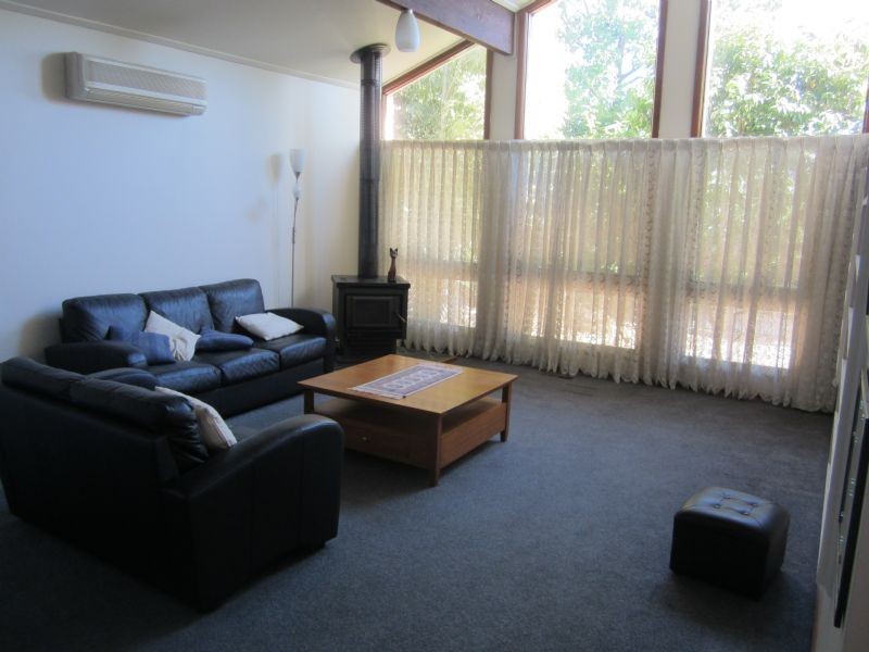 9 Norris Drive, Lilydale VIC 3140