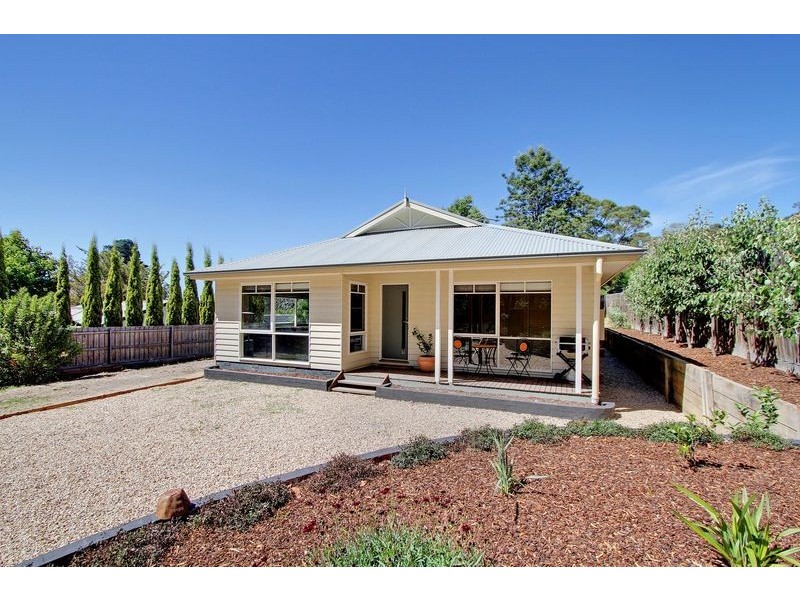 50 High Street, Seville VIC 3139