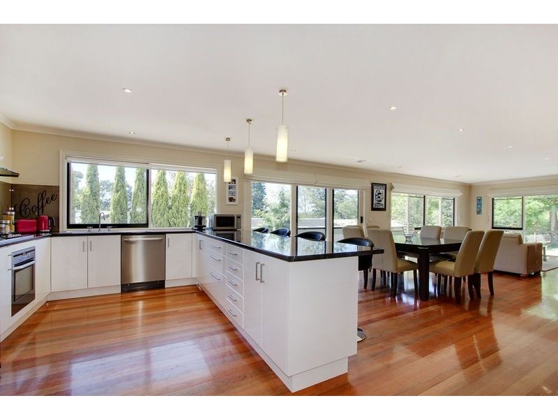 50 High Street, Seville VIC 3139