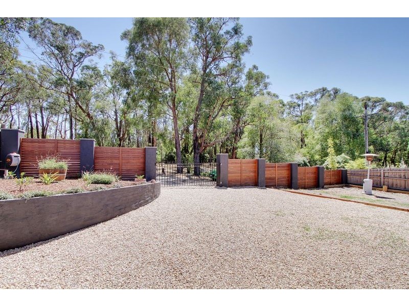 50 High Street, Seville VIC 3139