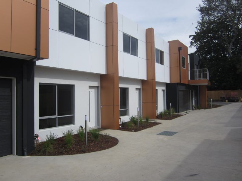 2 Vine Close (Elamo Road), Healesville VIC 3777