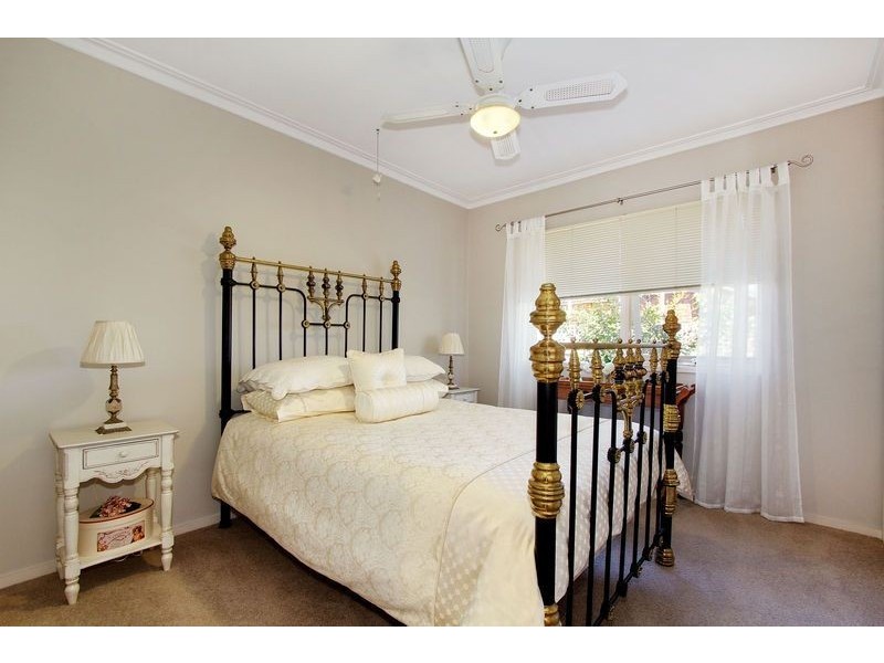 6 Hammersley Court, Kilsyth VIC 3137