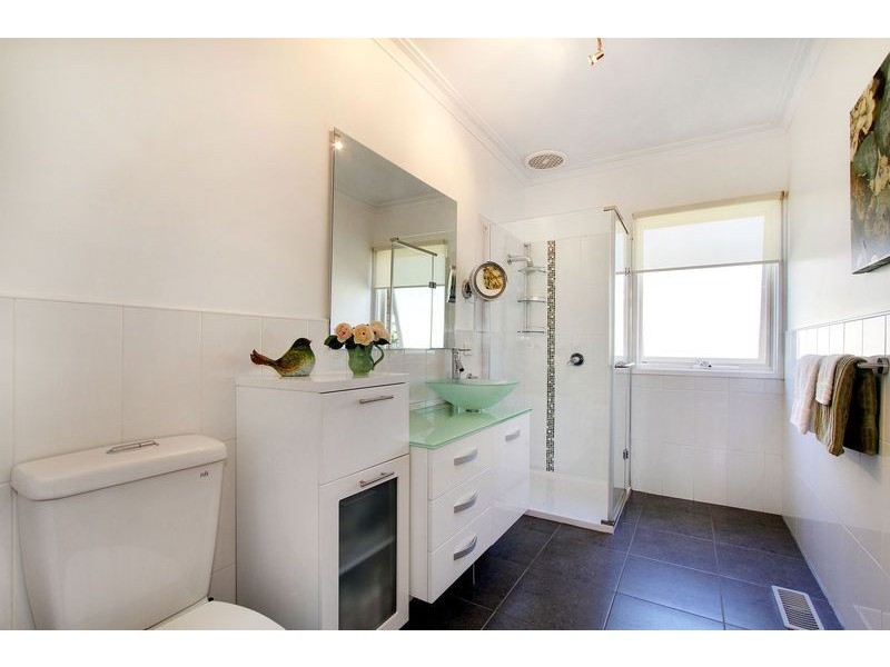 6 Hammersley Court, Kilsyth VIC 3137