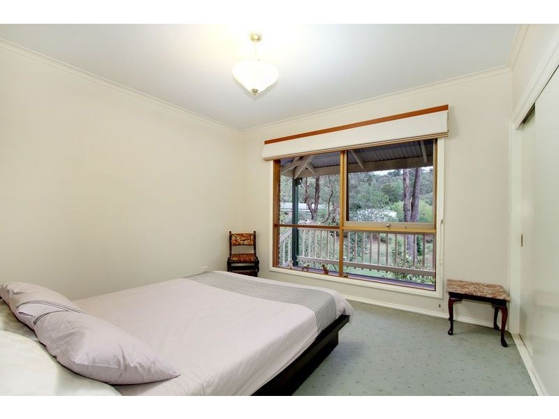 52 Francis Crescent, Mount Evelyn VIC 3796