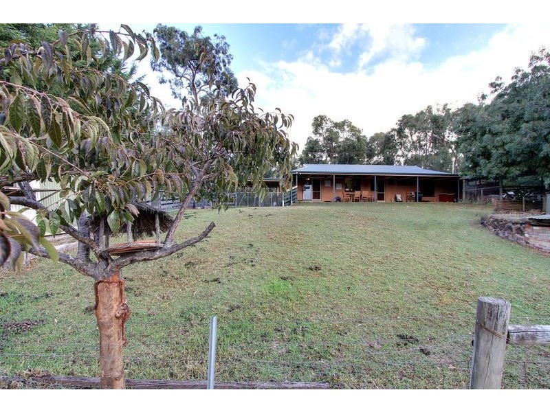 25 Hillcrest Road, Gruyere VIC 3770