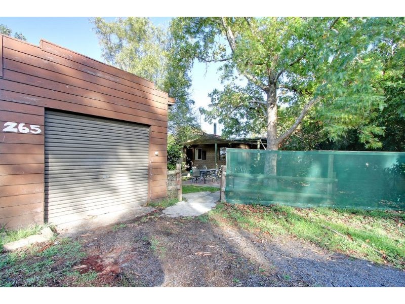 265 Schoolhouse Road, Woori Yallock VIC 3139