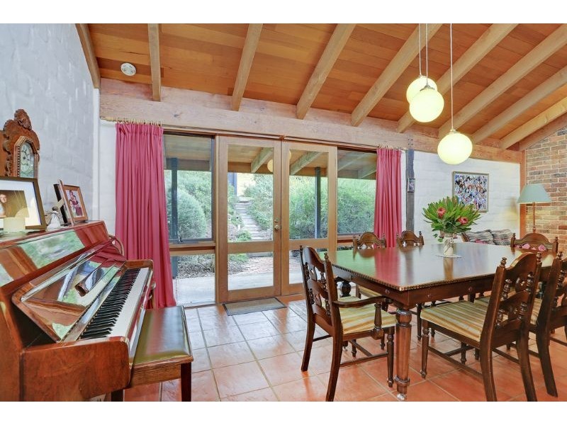 10 Fords Road, Gruyere VIC 3770