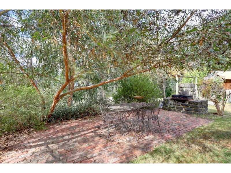 10 Fords Road, Gruyere VIC 3770