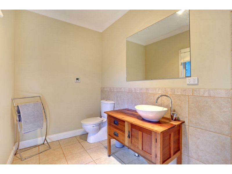 810 Gembrook Road, Hoddles Creek VIC 3139