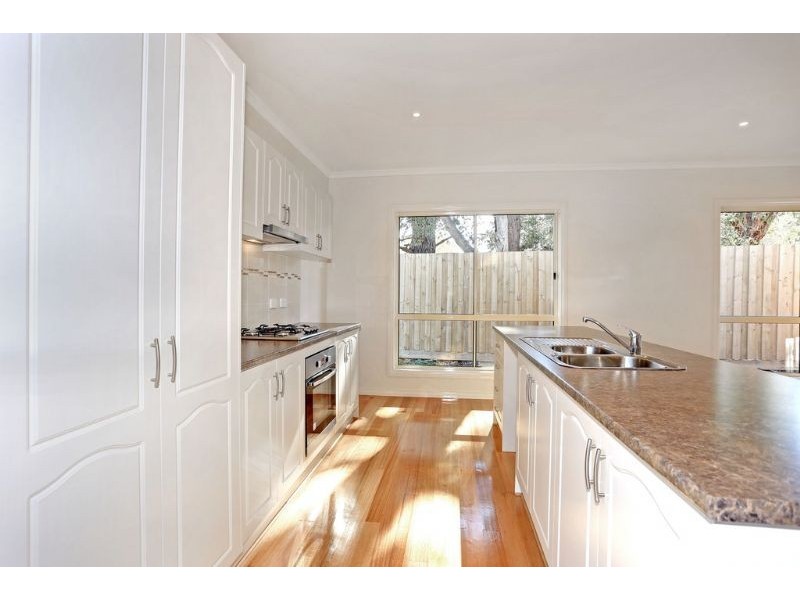 3/3 Elizabeth Court, Ringwood East VIC 3135