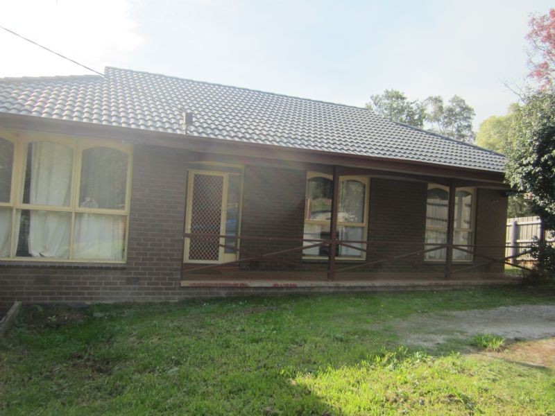 1/355 Clegg Road, Wandin North VIC 3139