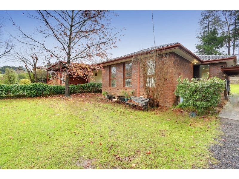 2 Lalors Road, Healesville VIC 3777