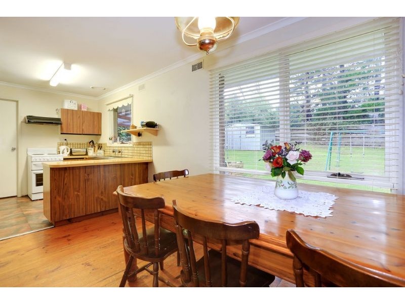 2 Lalors Road, Healesville VIC 3777