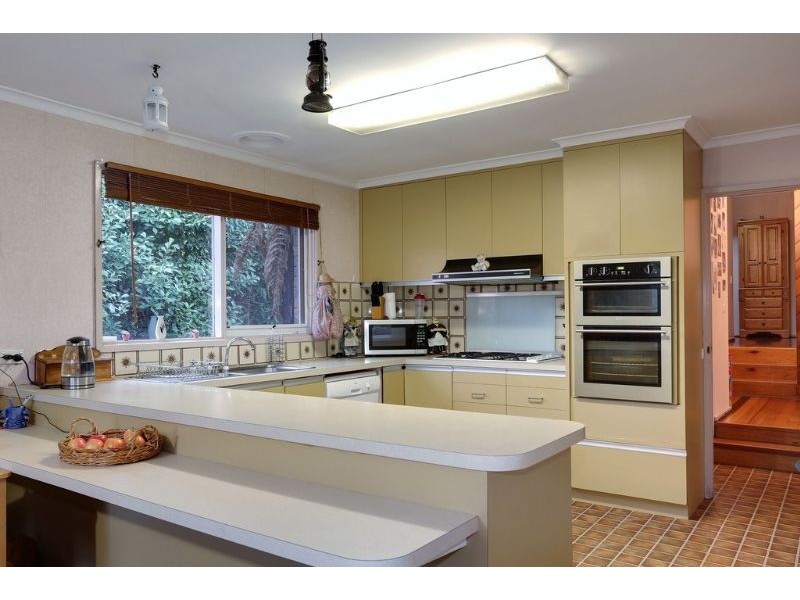 21 Olive Grove, Lilydale VIC 3140