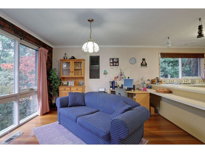 21 Olive Grove, Lilydale VIC 3140