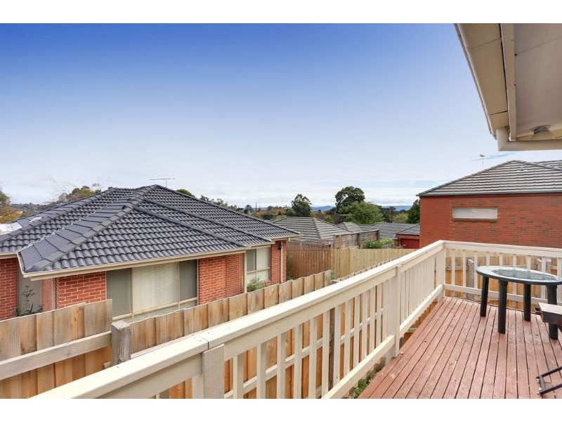 32 Albert Road, Lilydale VIC 3140