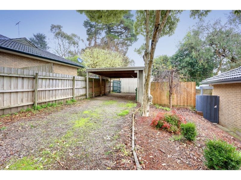 11 Kemp Avenue, Mount Evelyn VIC 3796