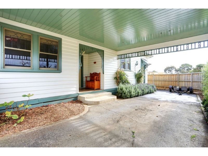 365 Clegg Road, Wandin North VIC 3139