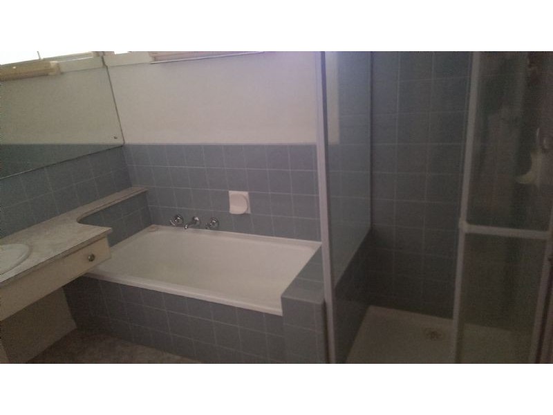 34 Hawthory Road, Kilsyth VIC 3137