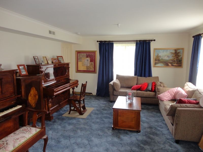 25 David Road, Lilydale VIC 3140