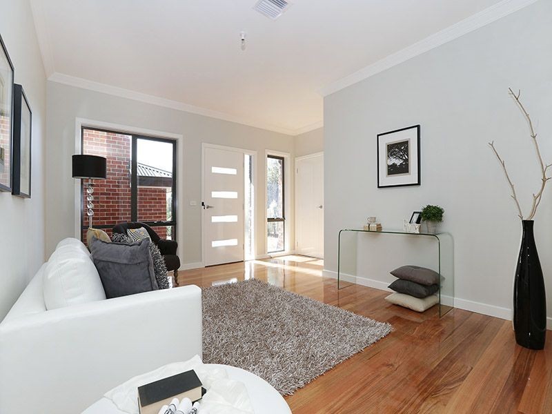 4/63 Victoria Road, Chirnside Park VIC 3116