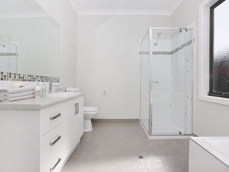 4/63 Victoria Road, Chirnside Park VIC 3116