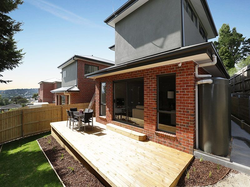 4/63 Victoria Road, Chirnside Park VIC 3116