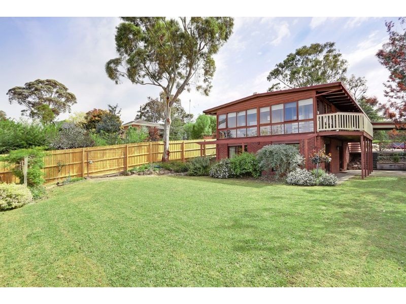 34 Rolloway Rise, Chirnside Park VIC 3116