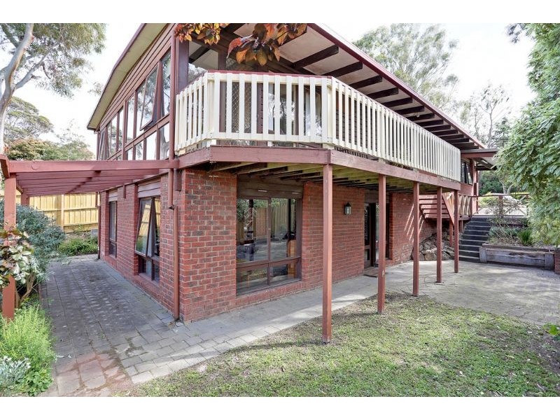 34 Rolloway Rise, Chirnside Park VIC 3116