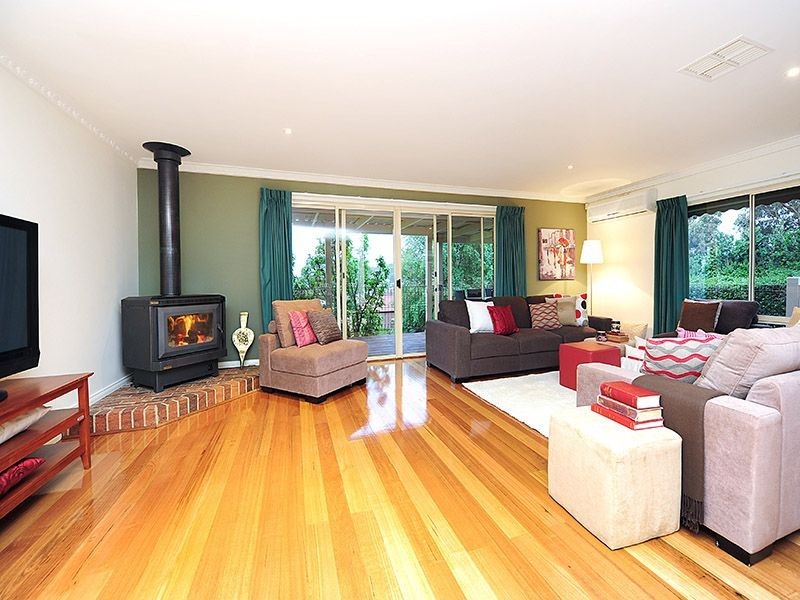 60 Lakeview Drive, Lilydale VIC 3140