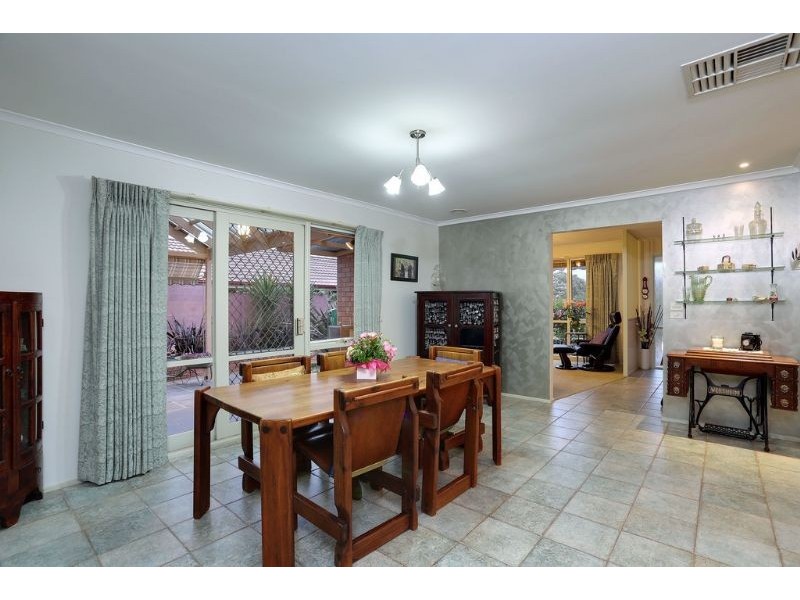 16 Valley View Court, Lilydale VIC 3140