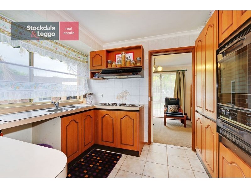 3 Robyn Court, Mooroolbark VIC 3138