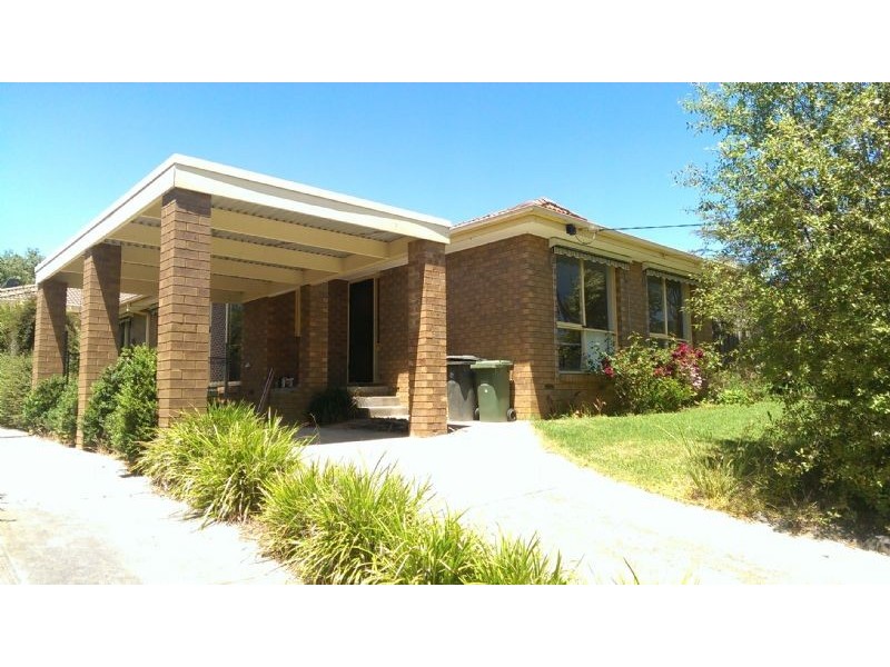 64 Edward Road, Chirnside Park VIC 3116